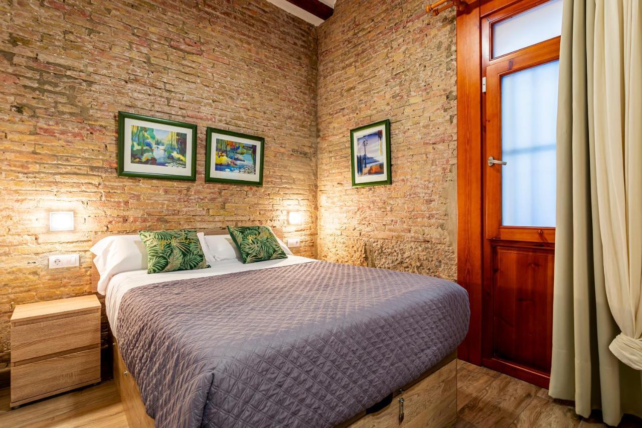 Flats Piera Valencia Center Apartment Bagian luar foto