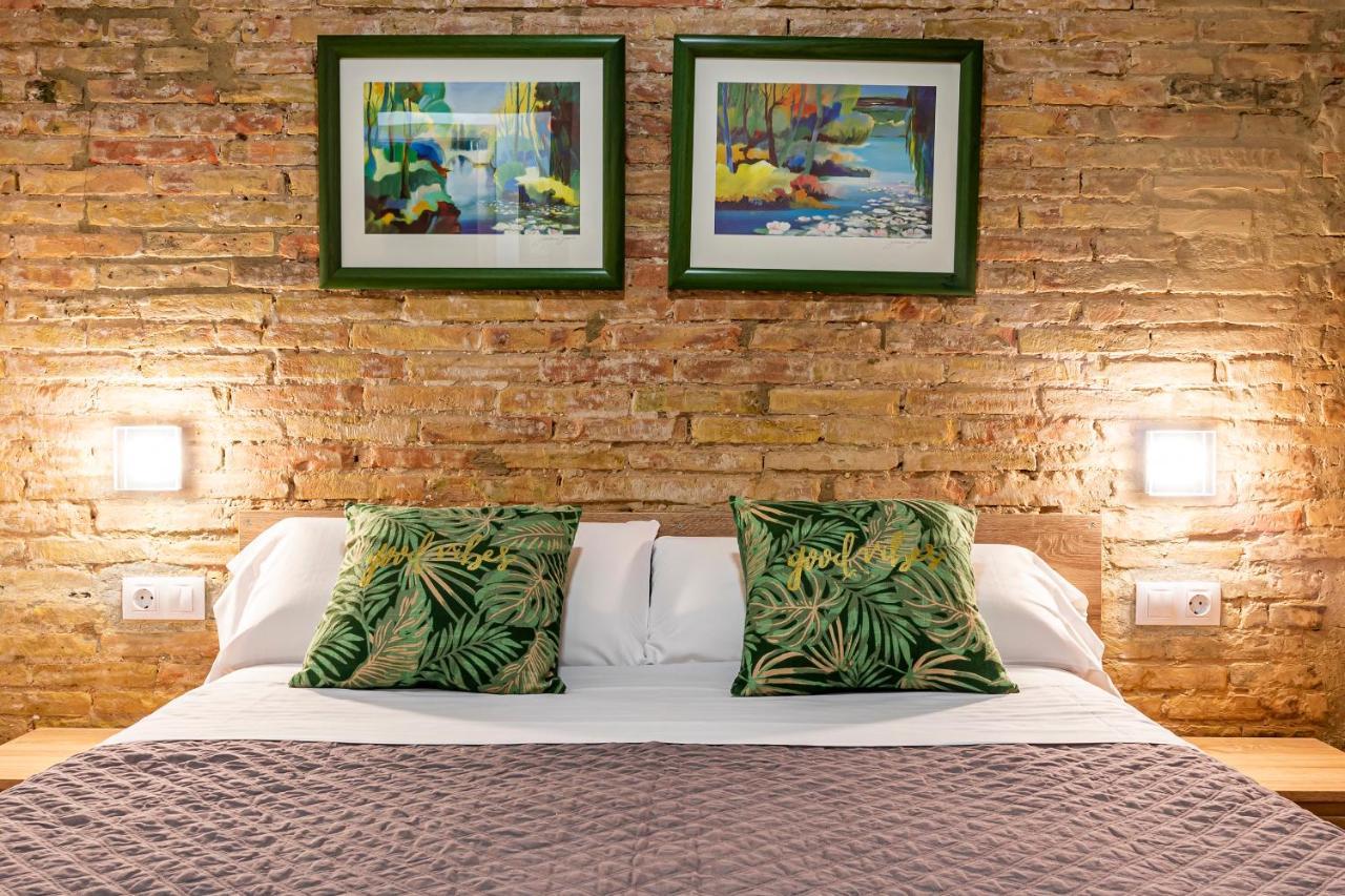 Flats Piera Valencia Center Apartment Bagian luar foto